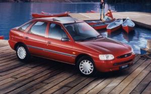 Ford Escort Serenade 5-Door Hatchback